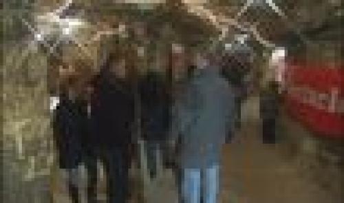 Wonck : marché de Noël dans les grottes